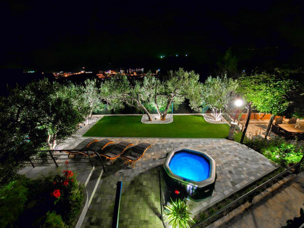 Apartments Vukovic Vanja Makarska Esterno foto